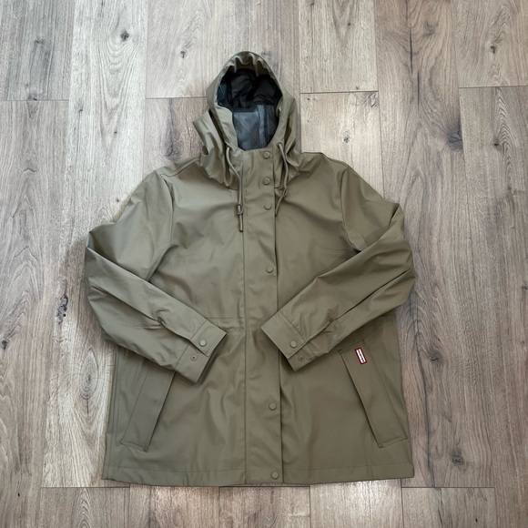 Hunter Jackets & Blazers - Hunter Women's Tan Rubberized Hooded Raincoat